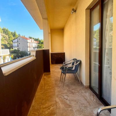 Standard Family Room 22 T1 5