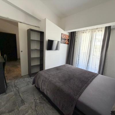 Standard Family Room 22 T2 2